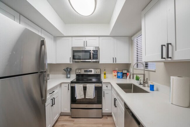 Foto del edificio - 8550 E McDowell Rd