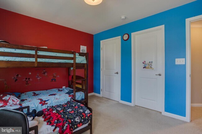 Foto del edificio - 1412 Idlewild Blvd