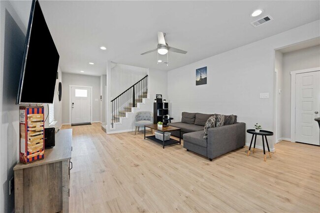Building Photo - 2823 Kennet Manor Dr