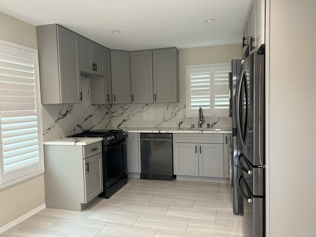 Cocina - 111 E 13th St