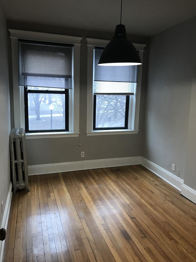 Foto principal - 34 E Newton St