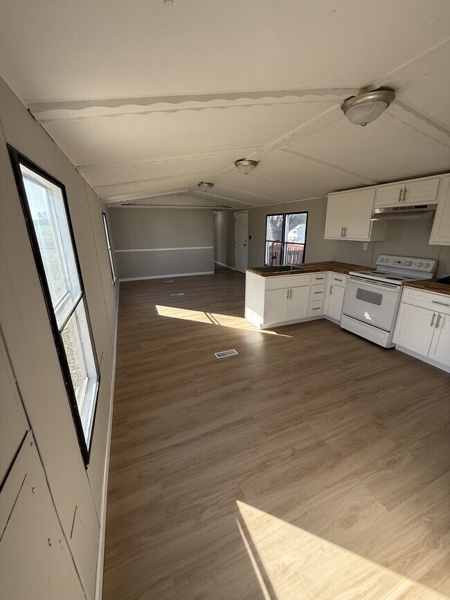 Foto del edificio - 13599 Ridgewood Dr