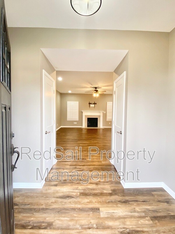 Foto del edificio - 2742 Duckwood Ct