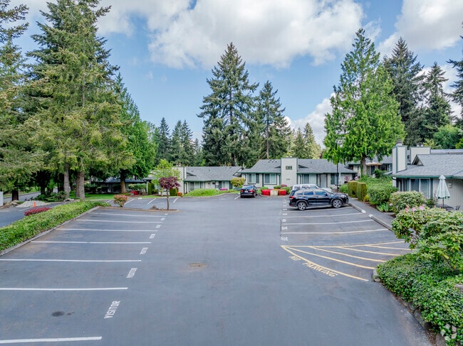 Building Photo - Campus Green II