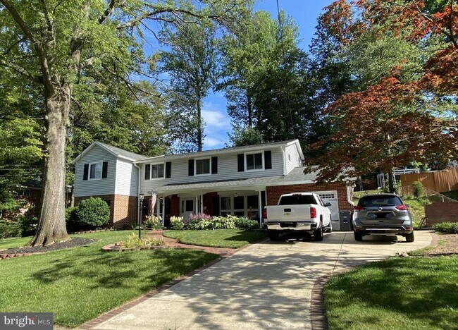 Foto del edificio - 8511 Durham Ct
