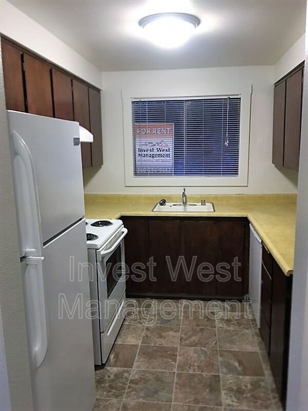 Foto del edificio - 1517 NE 141st Ave