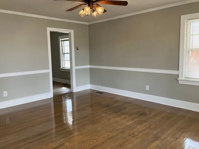 Foto del edificio - 2 Bedroom Brick House