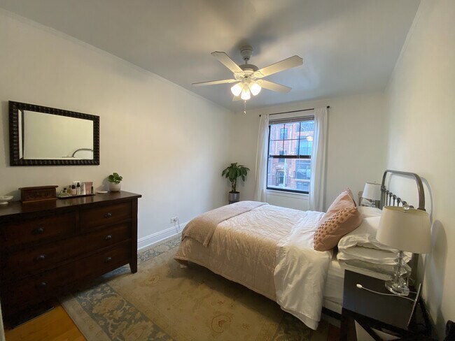 Foto del edificio - 3549 N Janssen Ave