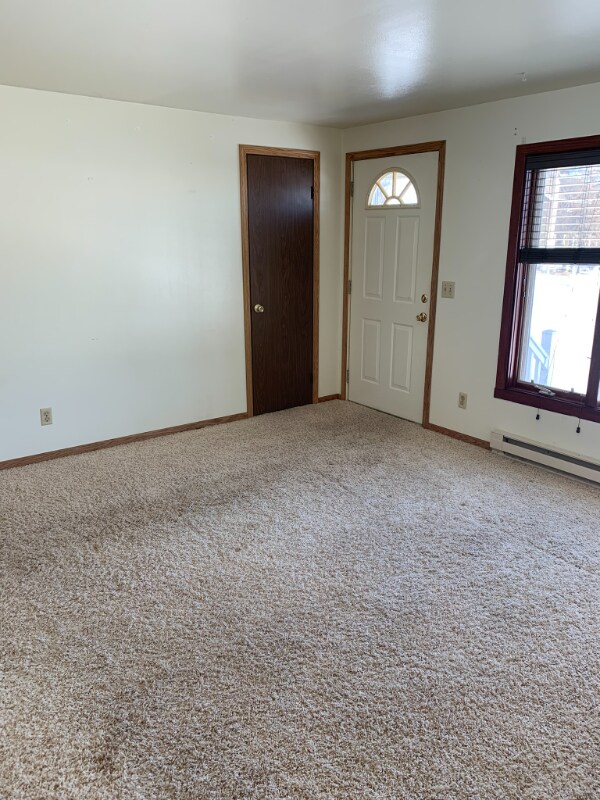 Foto del edificio - 2633 Shorehaven Ln