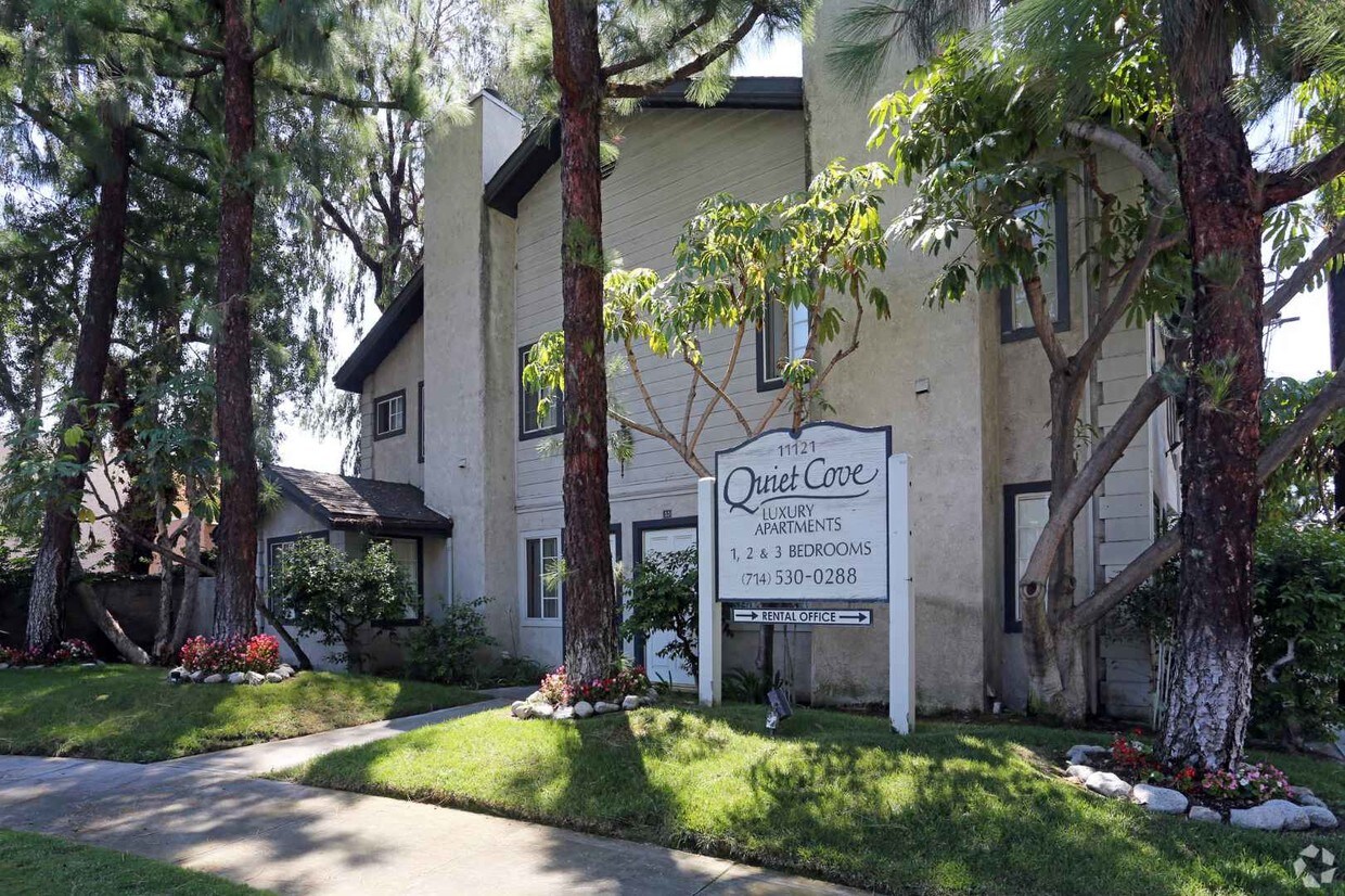 Foto principal - Quiet Cove Apartments