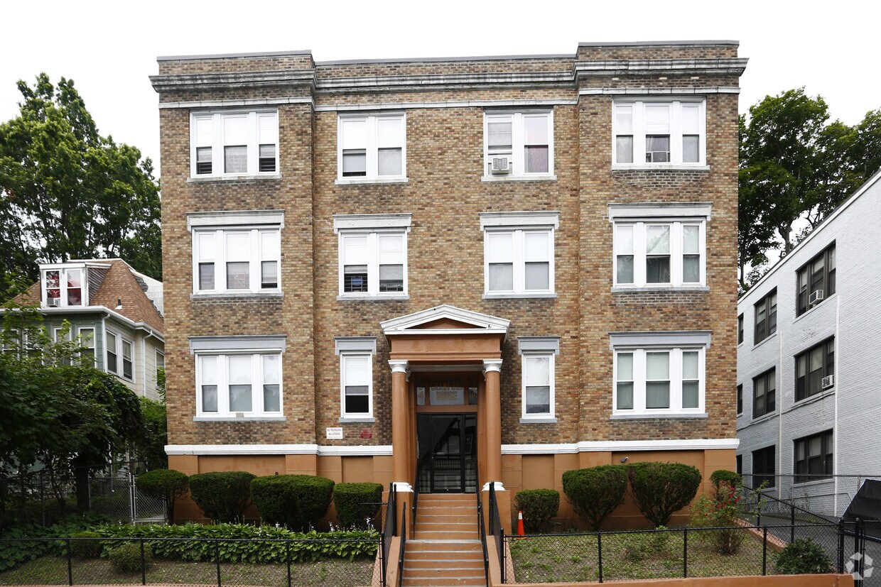Foto del edificio - 34 Crawford St