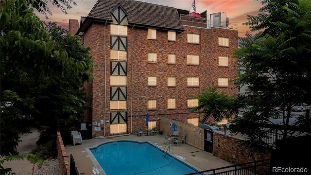 Building Photo - 1350 Josephine St