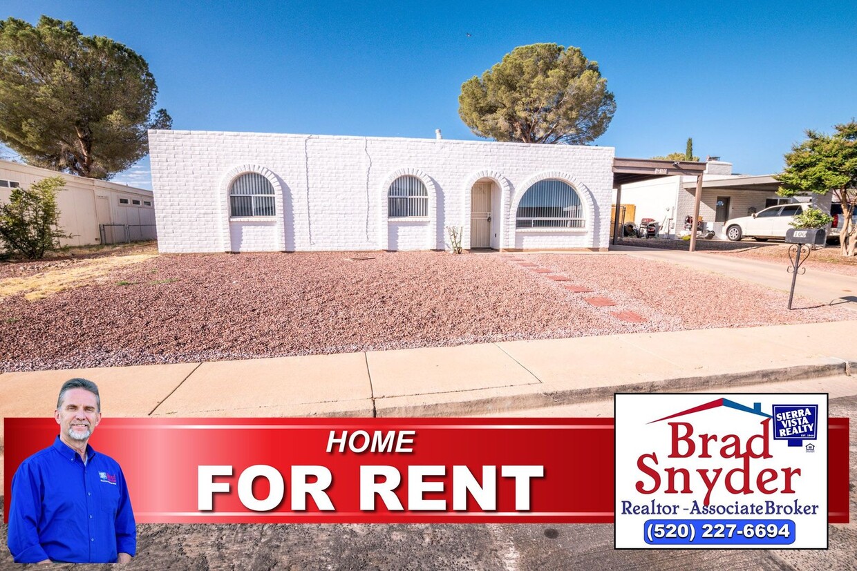 Charming Property Features 3 Bedrooms, 2 B... - Charming Property Features 3 Bedrooms, 2 B...