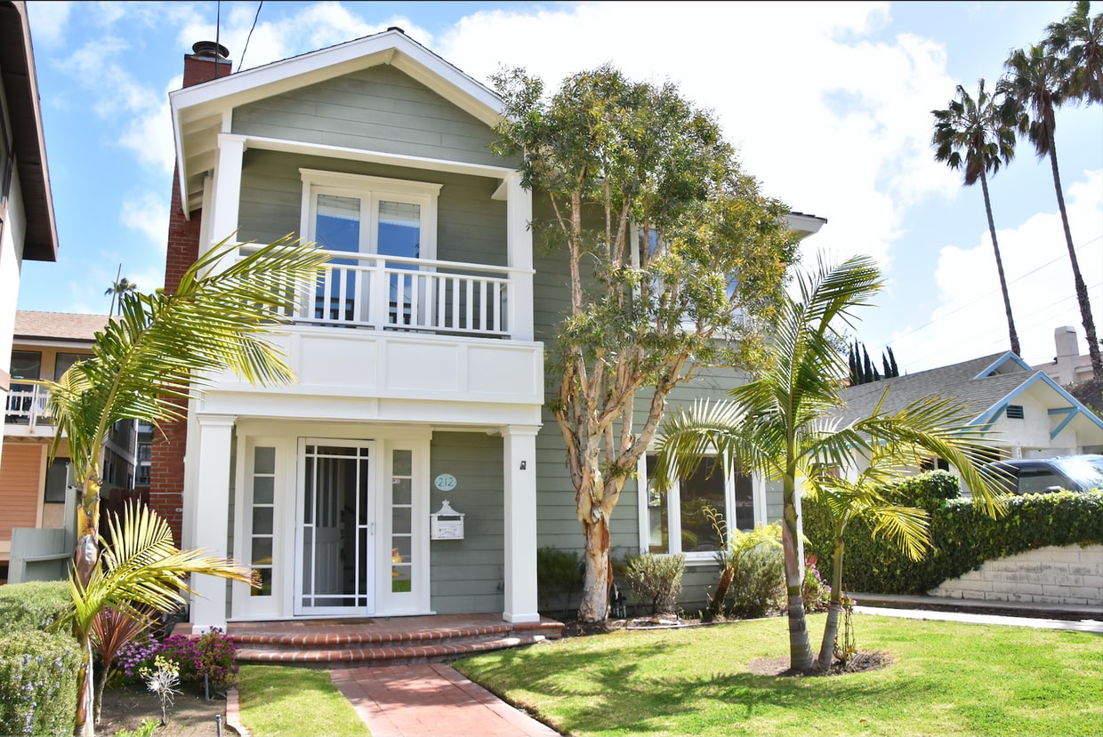 Foto principal - Beautiful spacious Home