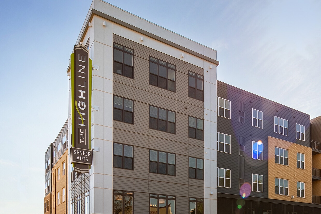 THE HIGHLINE SENIOR APARTMENTS Apartments 2001 Traceway Dr Fitchburg, WI