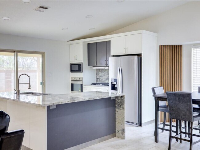 Building Photo - 3 Bedroom 2 Bathroom: Partially Furnished home!! **UNFURNISHED-RENTAL PRICE IS $2,250.00**