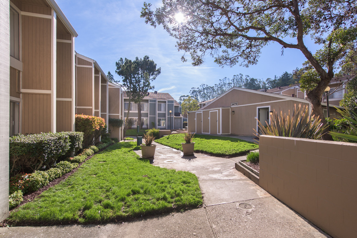 Bay View Terrace Apartments - South San Francisco, CA | Apartments.com