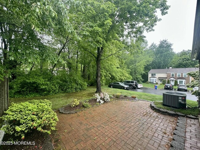 Building Photo - 143 Archery Ct