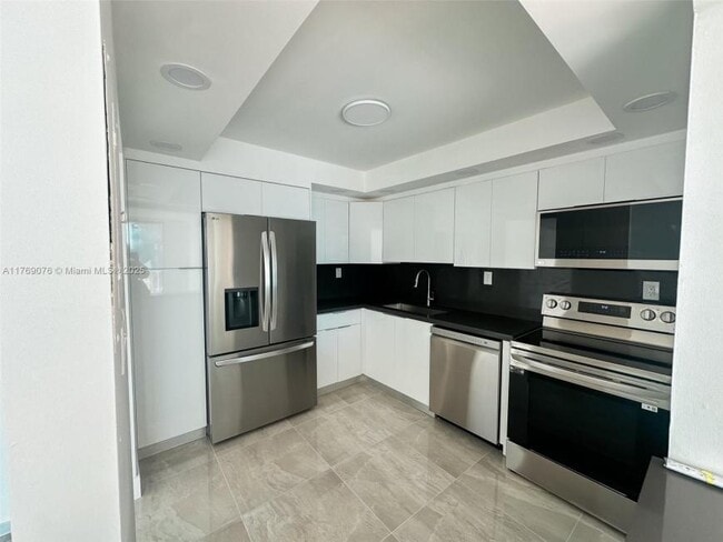 2 bedroom in north miami Beach FL 33160 - 2 bedroom in north miami Beach FL 33160 Apartment