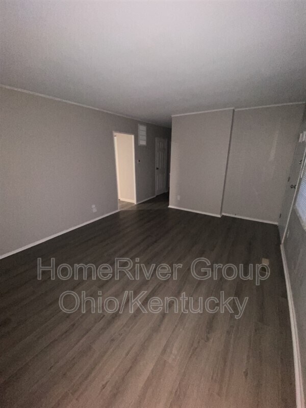Building Photo - 1241 Stuben Dr