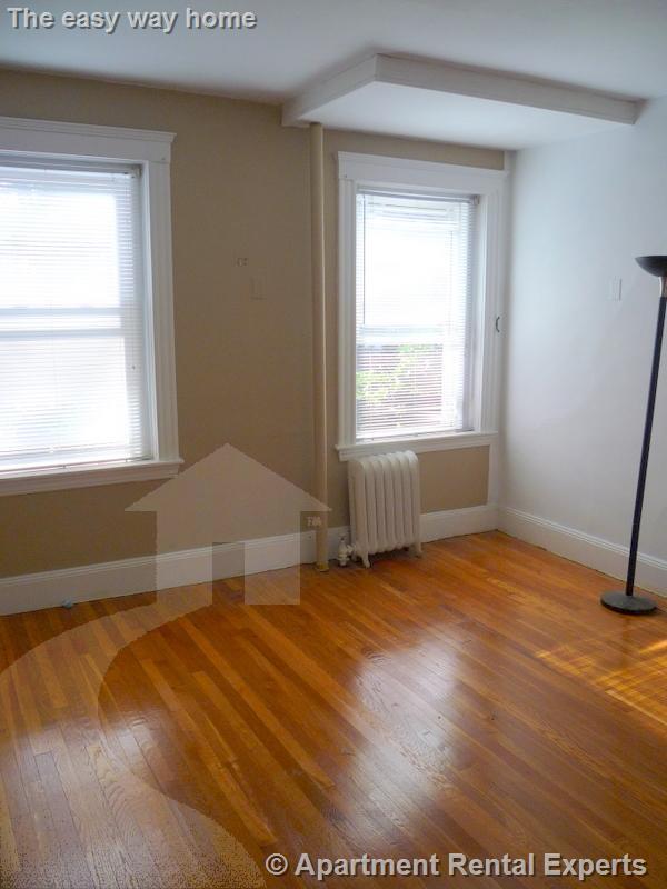 Building Photo - 6 Agassiz St