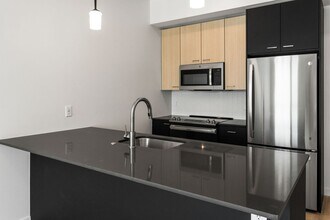 Interior Photo - The Ives