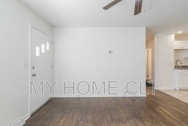 Foto del edificio - 1024 Houston St