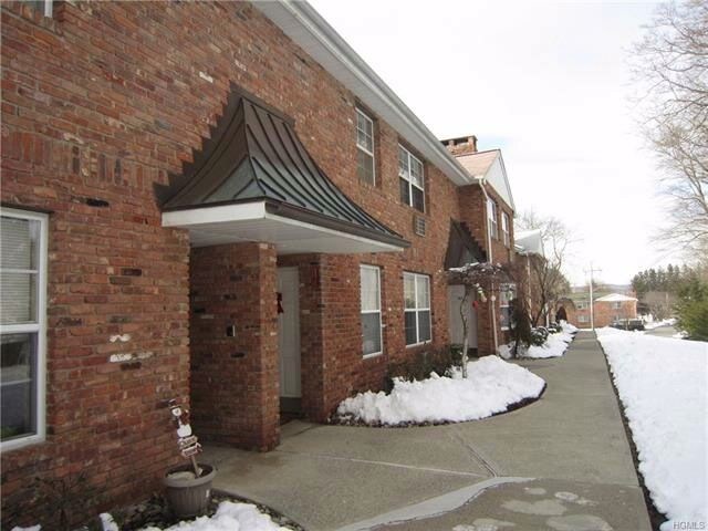 Primary Photo - 904 Old Schoolhouse Rd