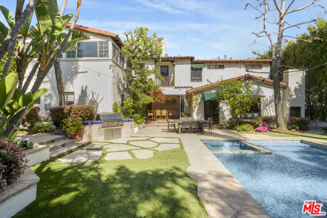 Foto principal - 627 Alta Dr