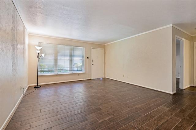 Foto del edificio - 3827 Gilbert Ave