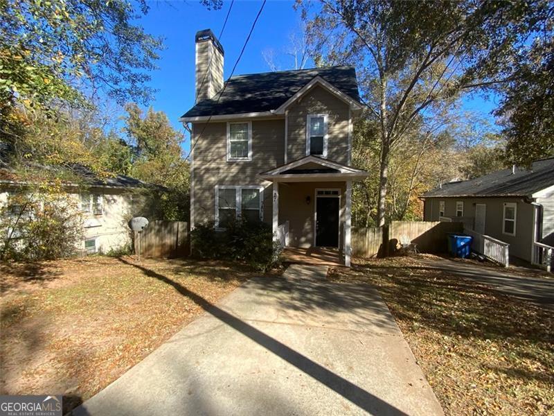 Foto principal - 27 Montgomery St NE