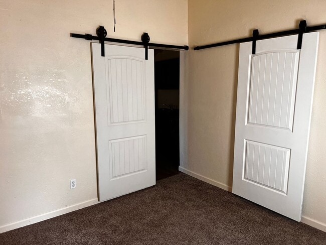 Building Photo - Charming Home for Rent