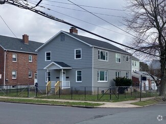 Building Photo - 32 Hayes St