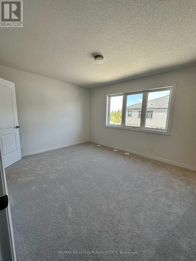 Building Photo - 50 Sorbara Wy