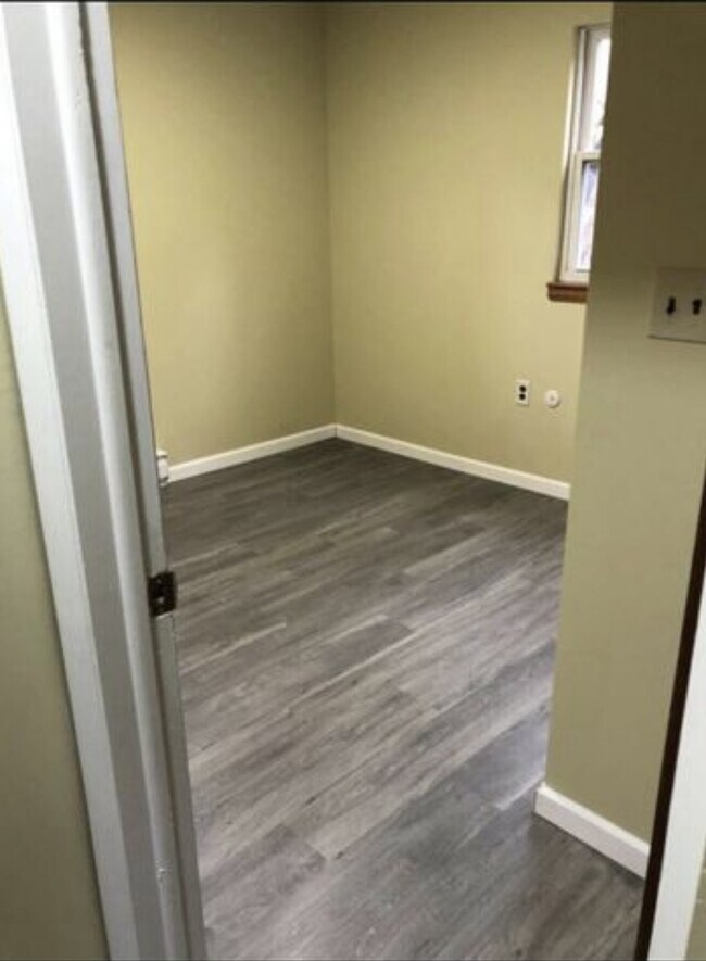 Foto del edificio - 598 Chestnut St