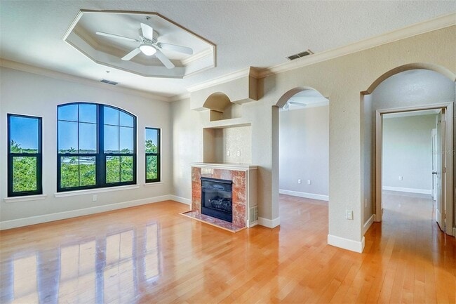 Building Photo - 2765 Via Cipriani St