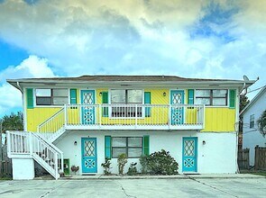 Building Photo - 308 Hernando St