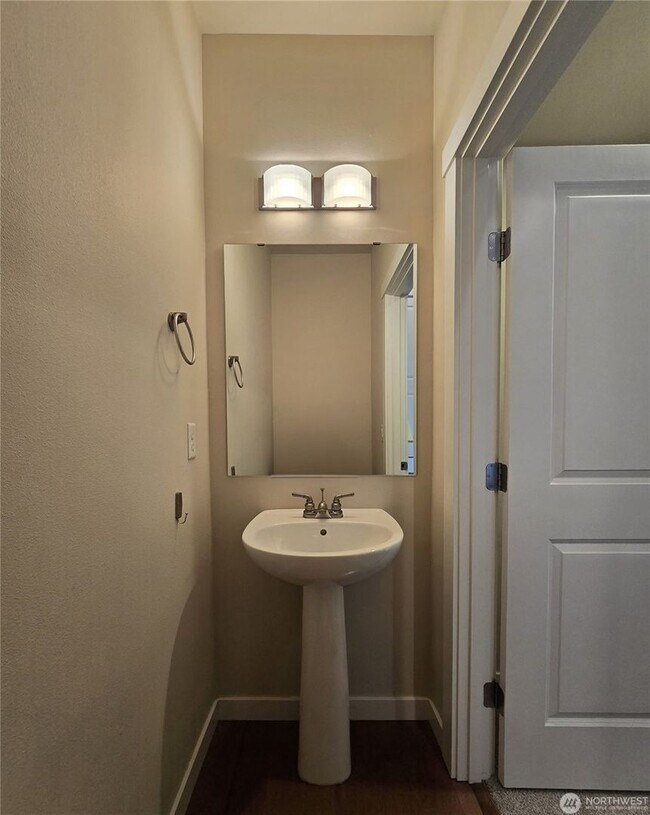 Foto del edificio - 3Bd/2.5Ba Newcastle Townhouse