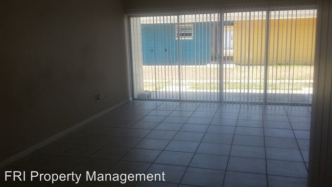 Foto del edificio - 1010 N Fiske Blvd