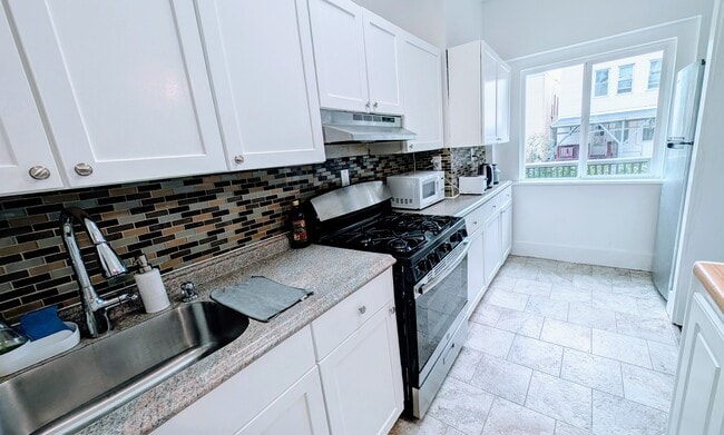 Photo - 35 Winfield Ave Townhome