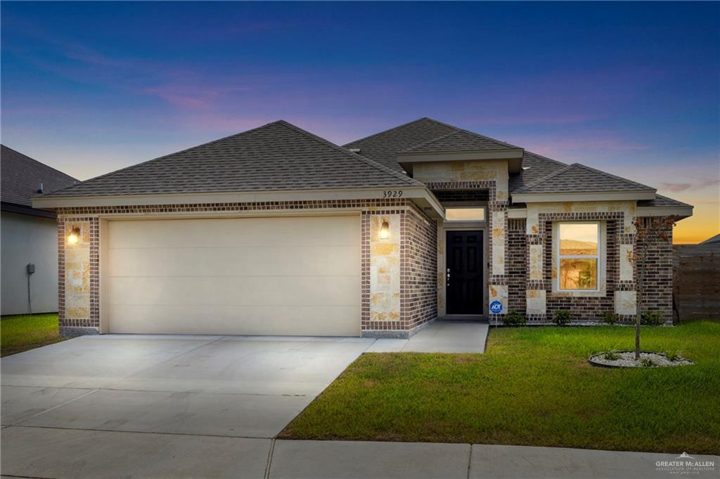 Foto principal - 2 Burr Dr