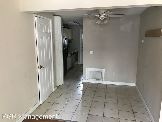 Building Photo - 1 br, 1 bath House - 147 Trolley Crossing