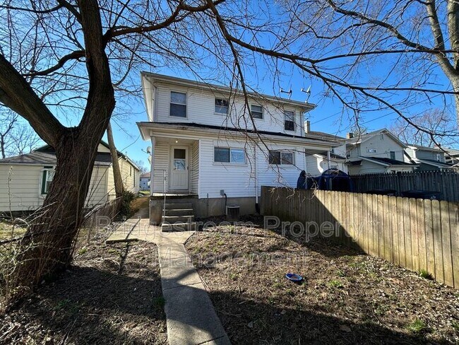 Building Photo - 1038 Walnut Hill Pl