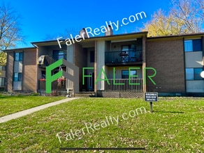 Building Photo - 5125 Belle Isle Dr