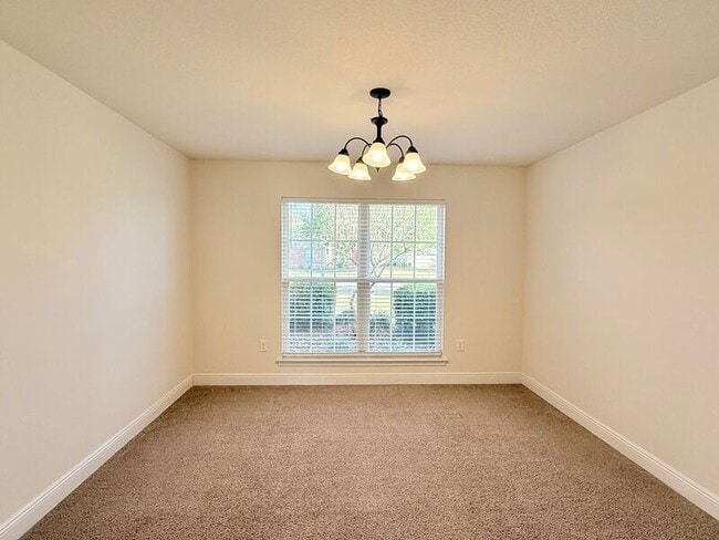 Foto del edificio - 3825 Runner Stone Dr