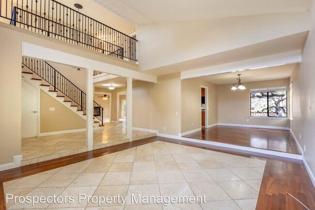Foto del edificio - 5 br, 3 bath House - 2875 Vista Del Valle