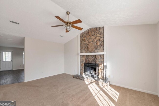 Foto del edificio - 280 Matthew Ln