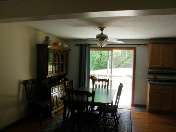 Foto del edificio - 223 Black Brook Road