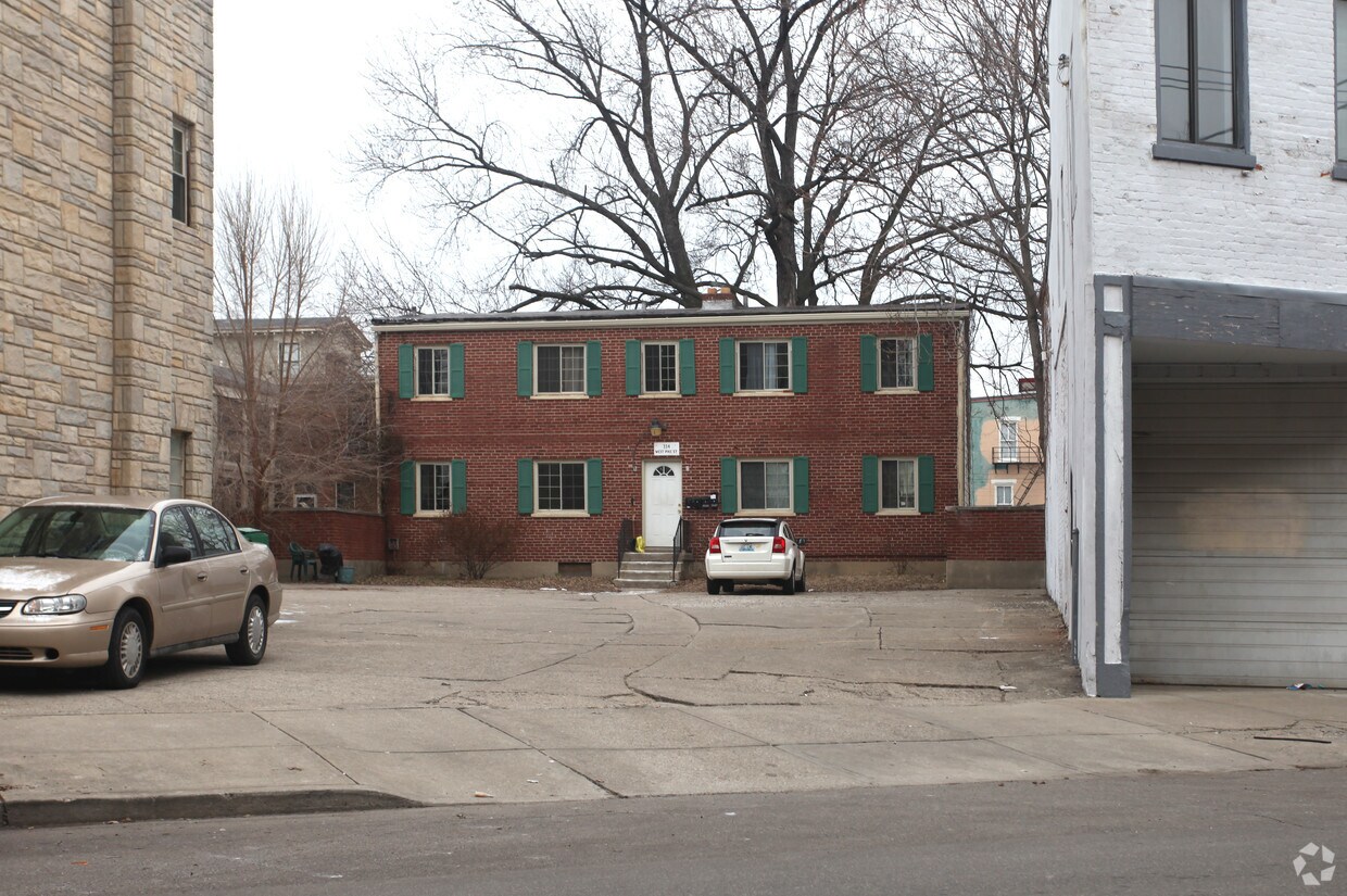 Building Photo - 334-336 W Pike St