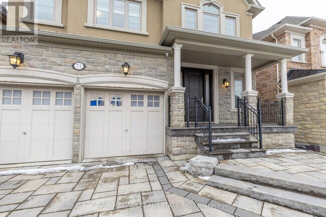 Photo du bâtiment - 71 Allison Ann Way